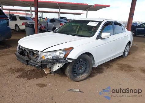 2009 Honda Accord 2.4 Lx z USA, uszkodzony, nr VIN JHMCP26389C002398